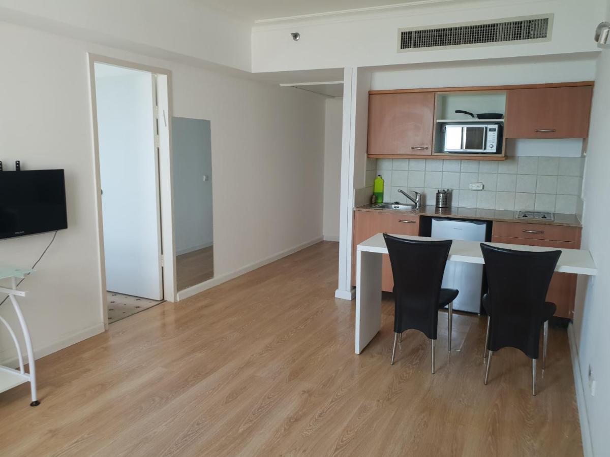 Marom Apartments Hof Hacarmel Хайфа Екстериор снимка