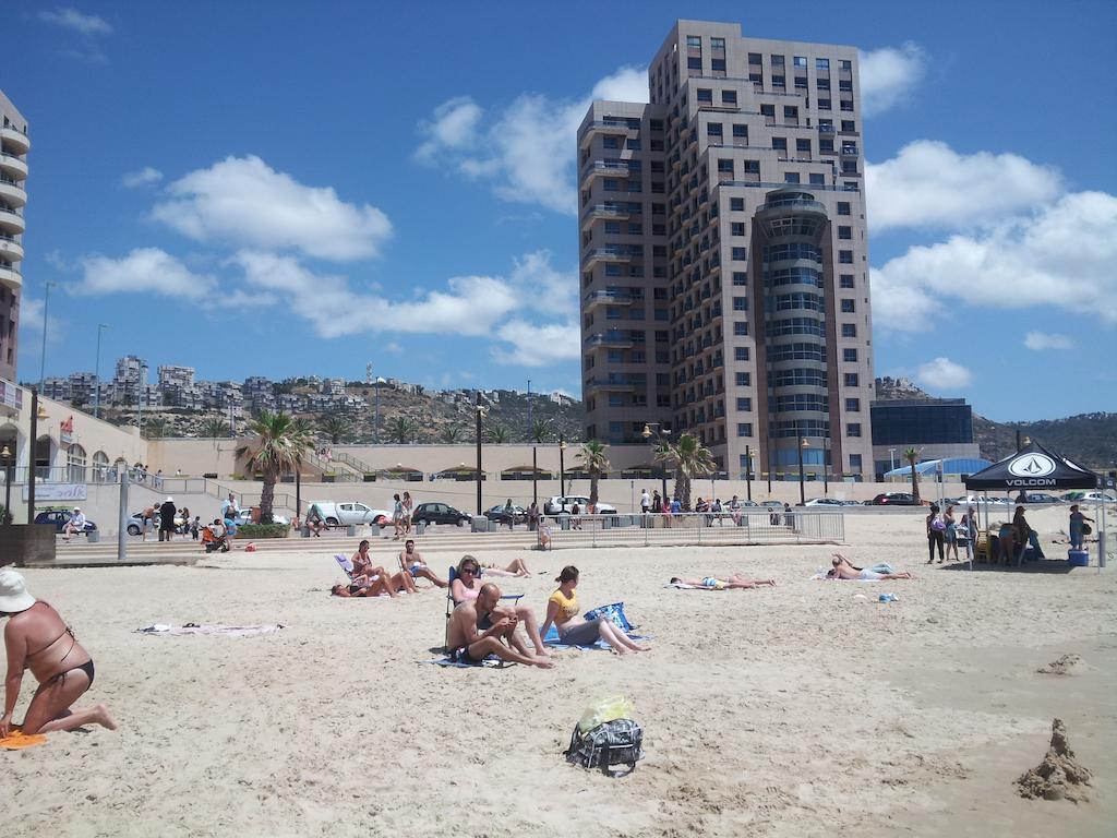 Marom Apartments Hof Hacarmel Хайфа Екстериор снимка