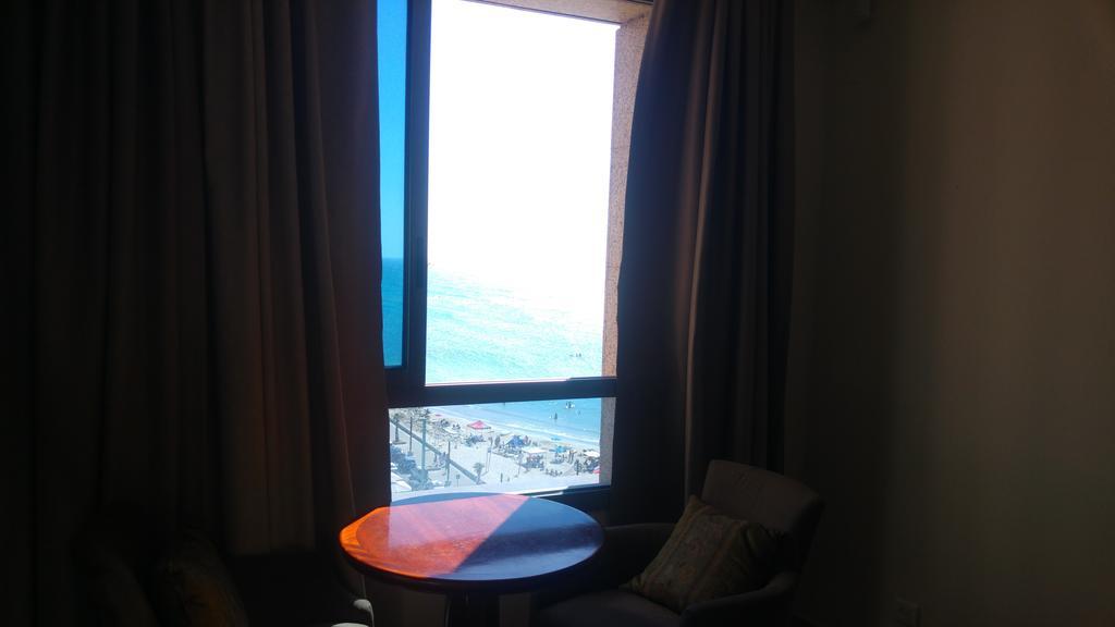 Marom Apartments Hof Hacarmel Хайфа Екстериор снимка
